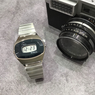 【TIMEX】初の液晶ディスプレイ搭載モデルの復刻登場!