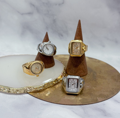 【チックタック】まるでアクセサリー!フォッシルのウォッチリング