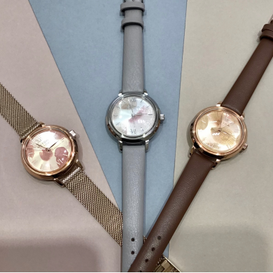 【MATOW】ブリザーブドフラワーを文字盤内に散りばめた新作登場♪