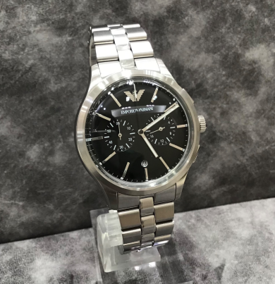《Emporio Armani》洗練されたクロノグラフウォッチ