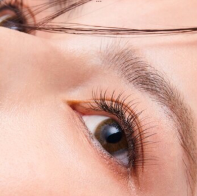 まつげエクステ