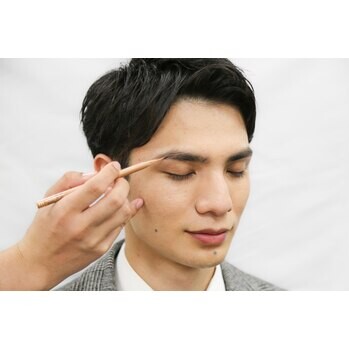 メンズ眉カット