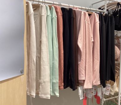 長袖インナー、準備はお済みですか?