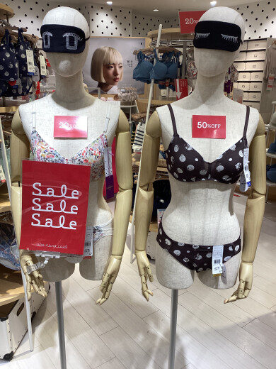 SALE商品再マークダウン🥳🉐