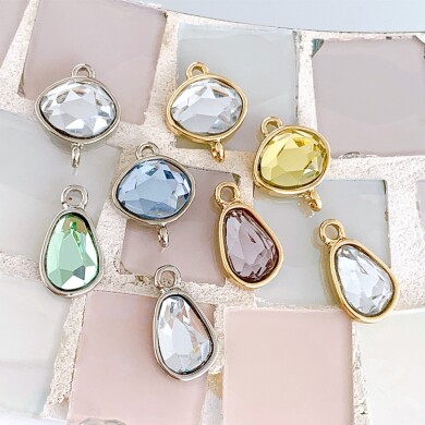 🤍新商品🤍 樹脂パーツ チャーム/つなぎパーツ