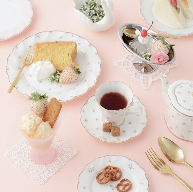 【NEW】小さいバラのモチーフをあしらったかわいらしいデザインの純喫茶シリーズ☕💭🍰