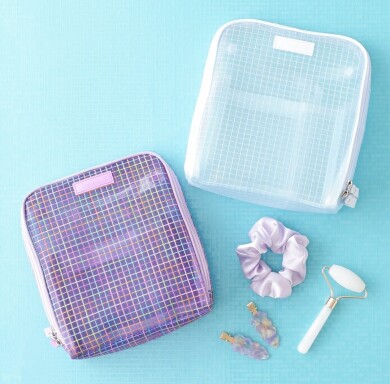 【NEW】人気のスタンドポーチに新デザインが登場しました🩷🫧