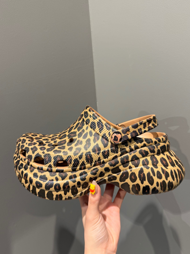 クロックス新色 😺✨