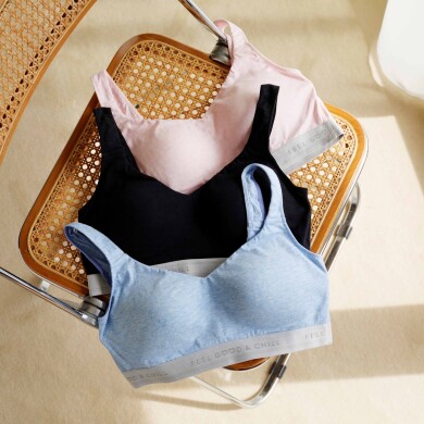 🍀ノンワイヤーハーフトップ🍀