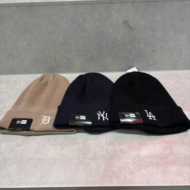 NEWERAニットキャップ🧢